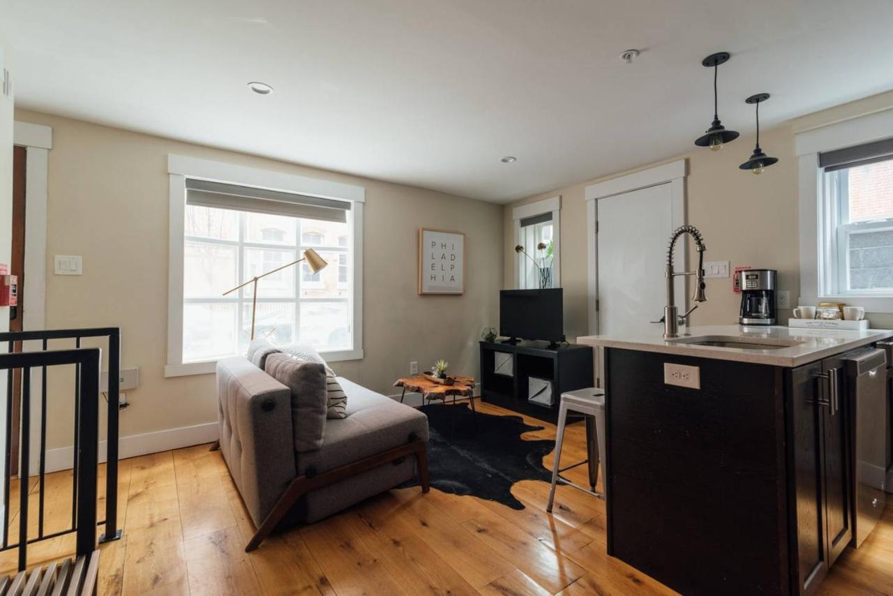 Renovated & Modern Home In Downtown Philly Philadelphia Exterior photo