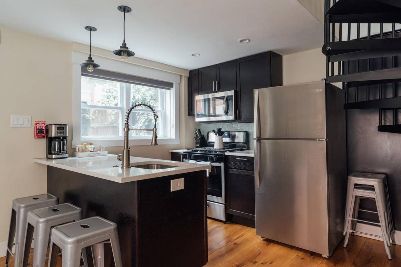 Renovated & Modern Home In Downtown Philly Philadelphia Exterior photo